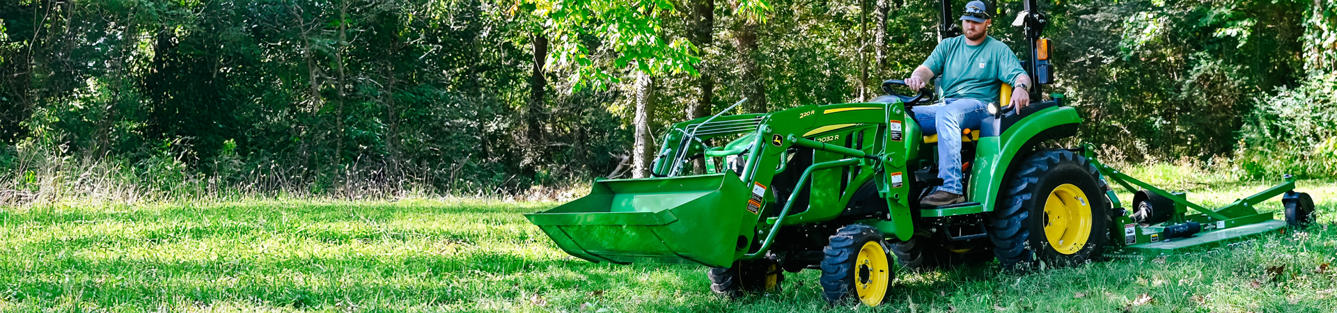 Technician operation 2 series compact utility tractor