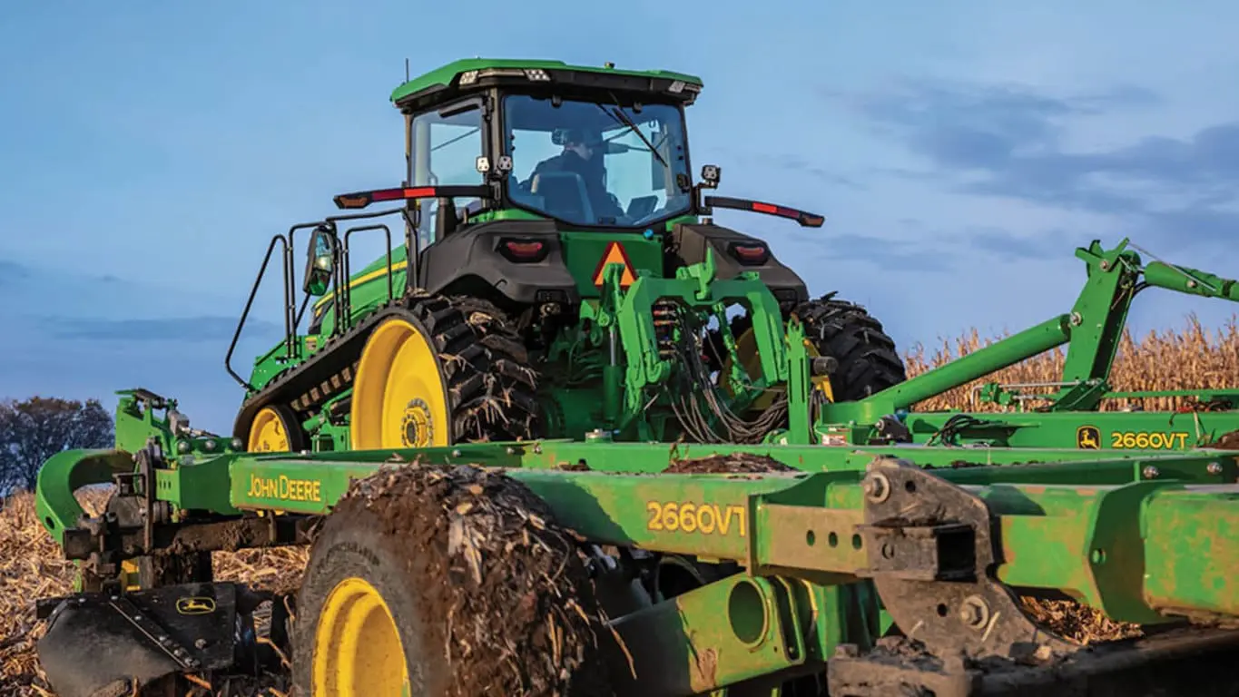 John Deere 8RT 340 tractor studio image