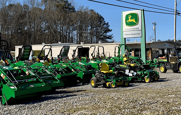 John Deere tractor dealer, Arab AL