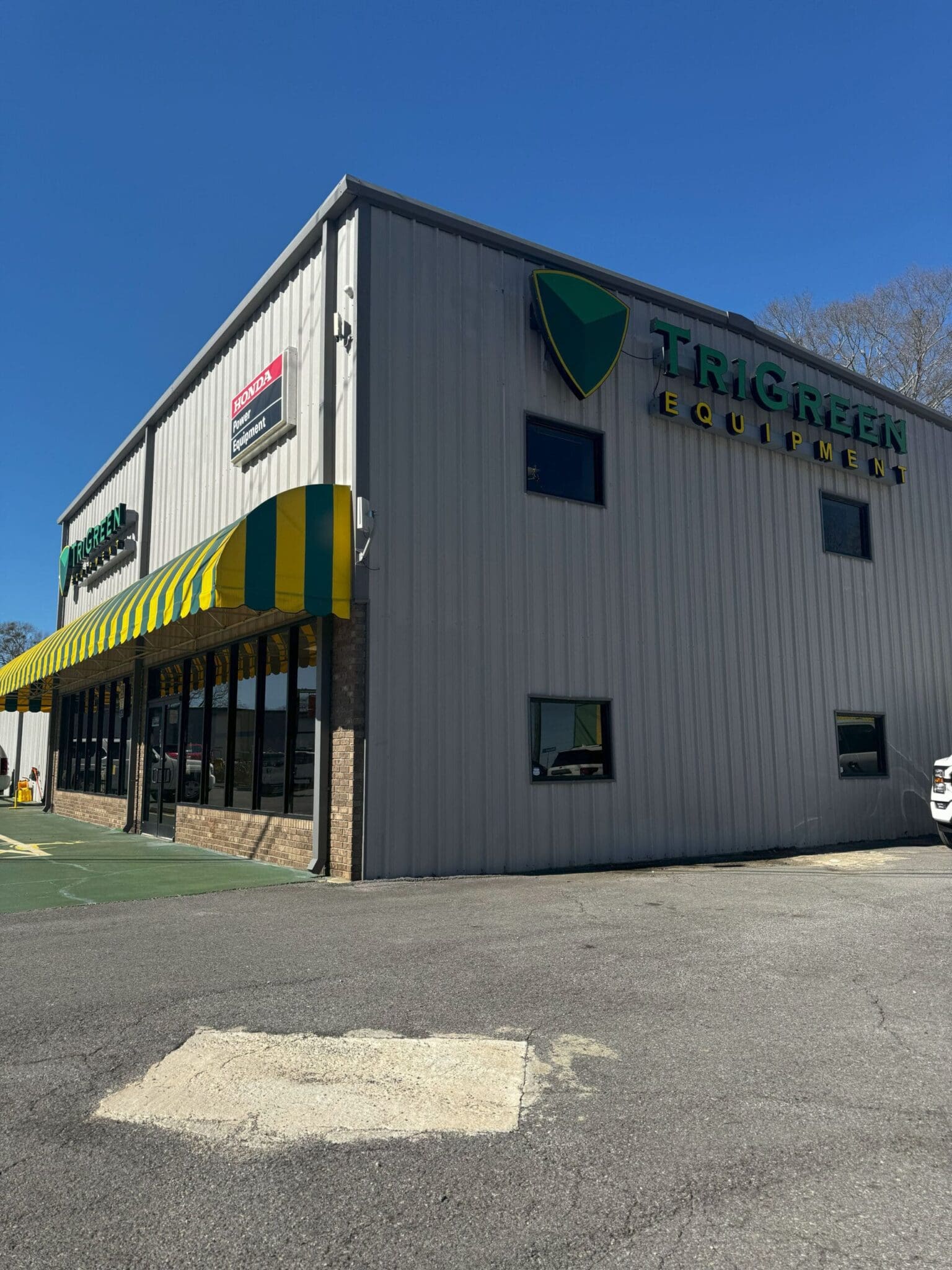 John Deere tractor dealership in Oxford, Alabama