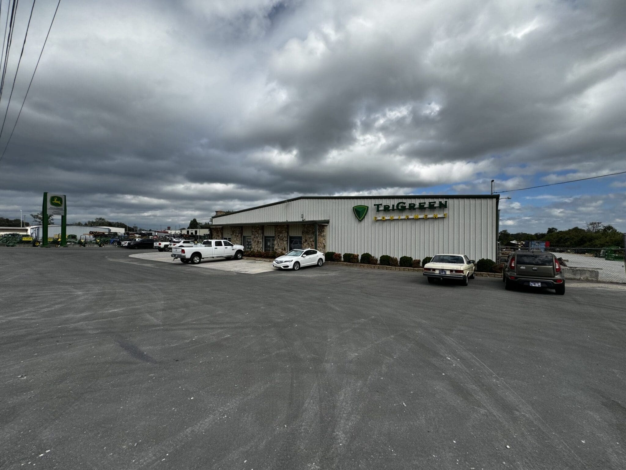 John Deere store in Winchester, Tennessee
